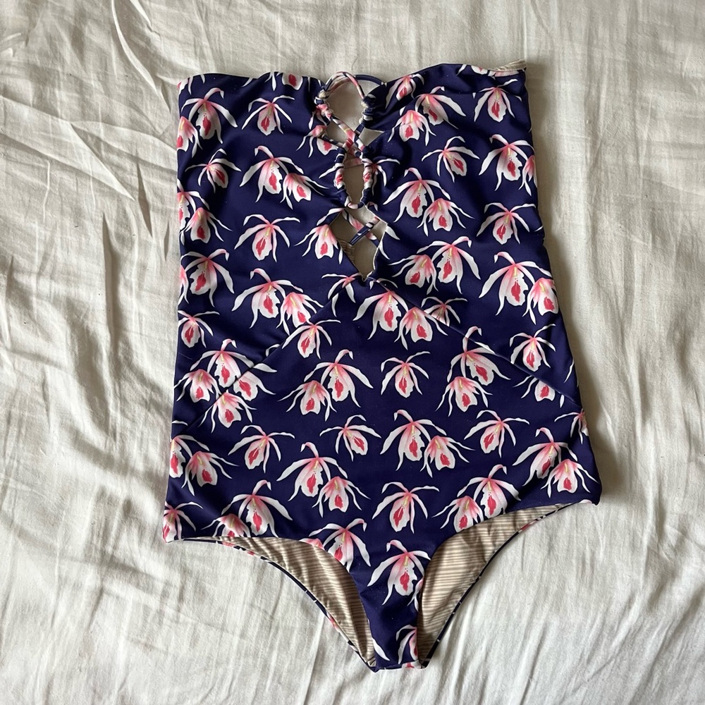 acacia blue island orchid bronx one piece